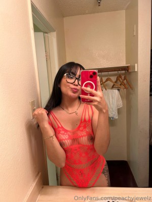 Peachyjewelz Photo #27