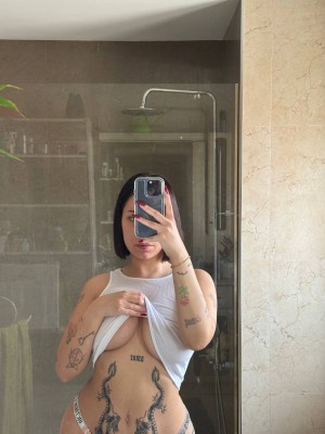 debbyybabyyyy Photo #15