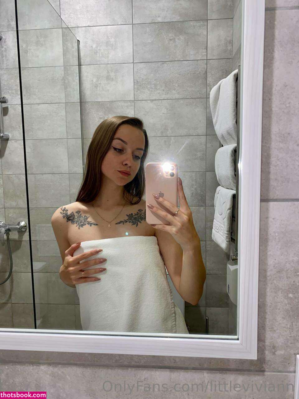 littleviviann Photo #15