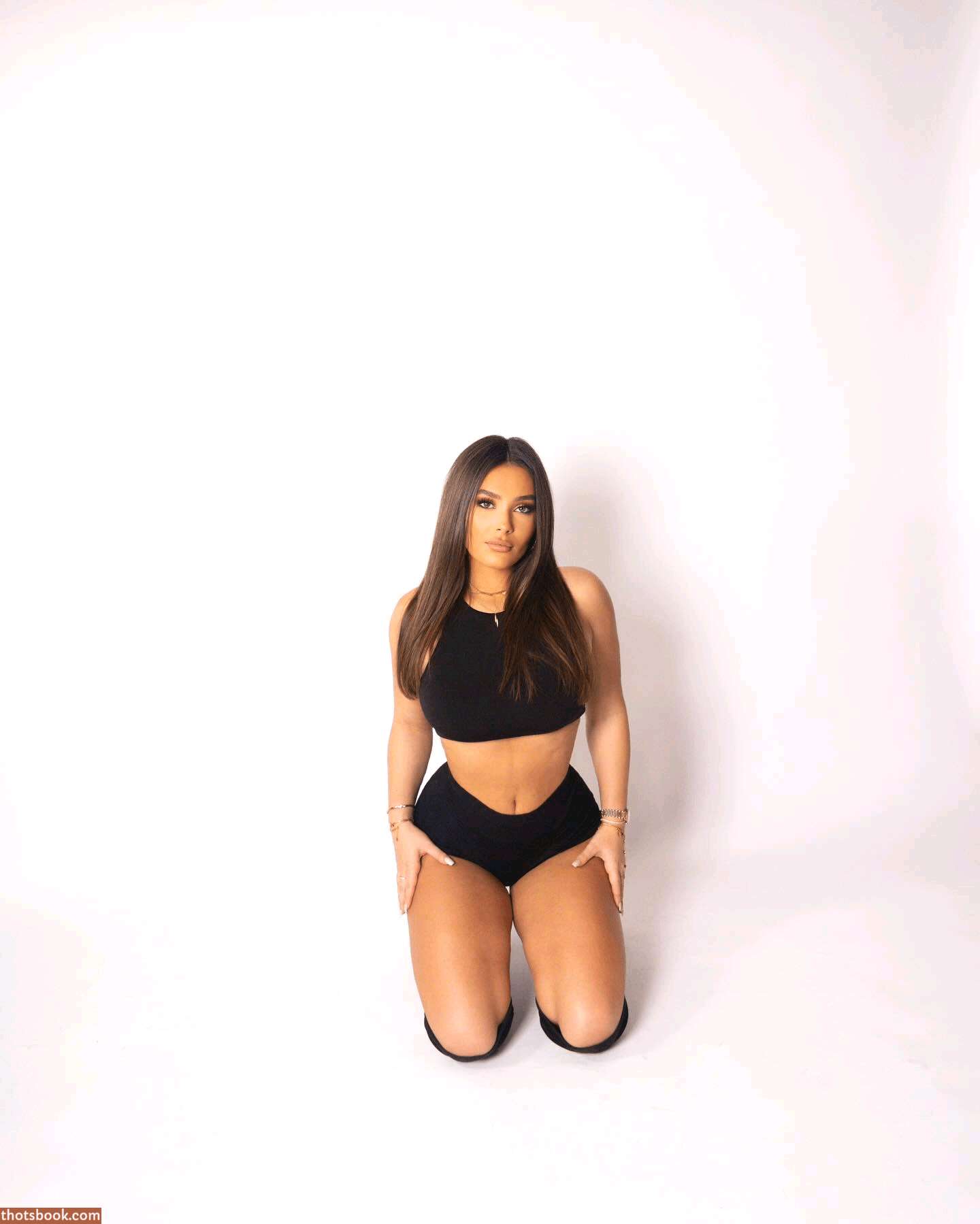 Maddison Maye Photo #35