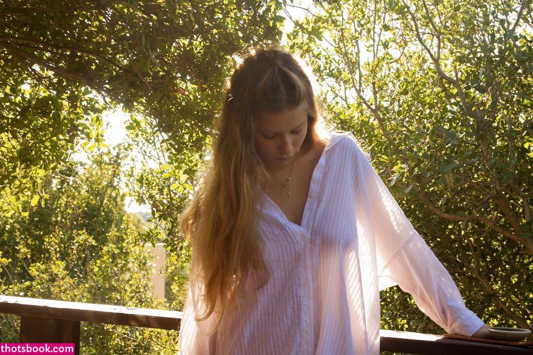 Roni Zouler Photo #4