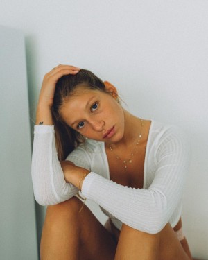 Roni Zouler Photo #11