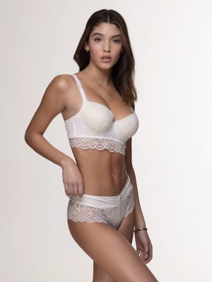 Yaheli Ovadya Photo #6