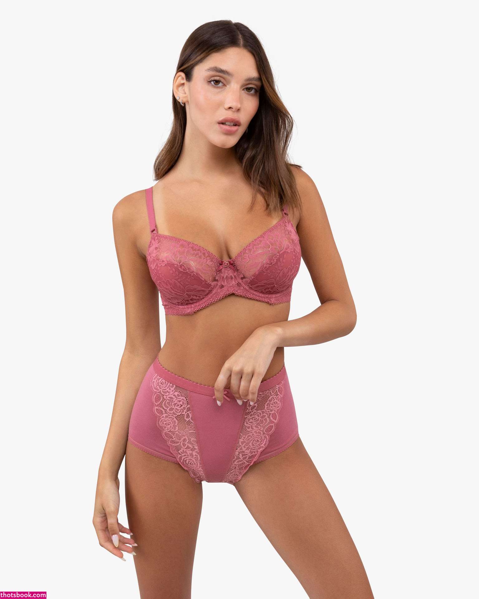 Yaheli Ovadya Photo #17