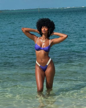 Jasmine Chola Photo #17