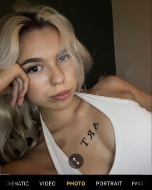 Neea Kuosmanen Photo #37