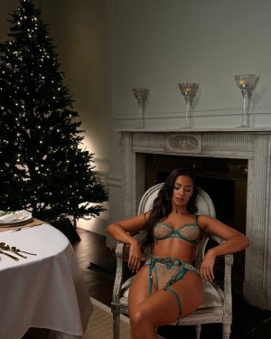 Sabrina Khouiel Photo #14