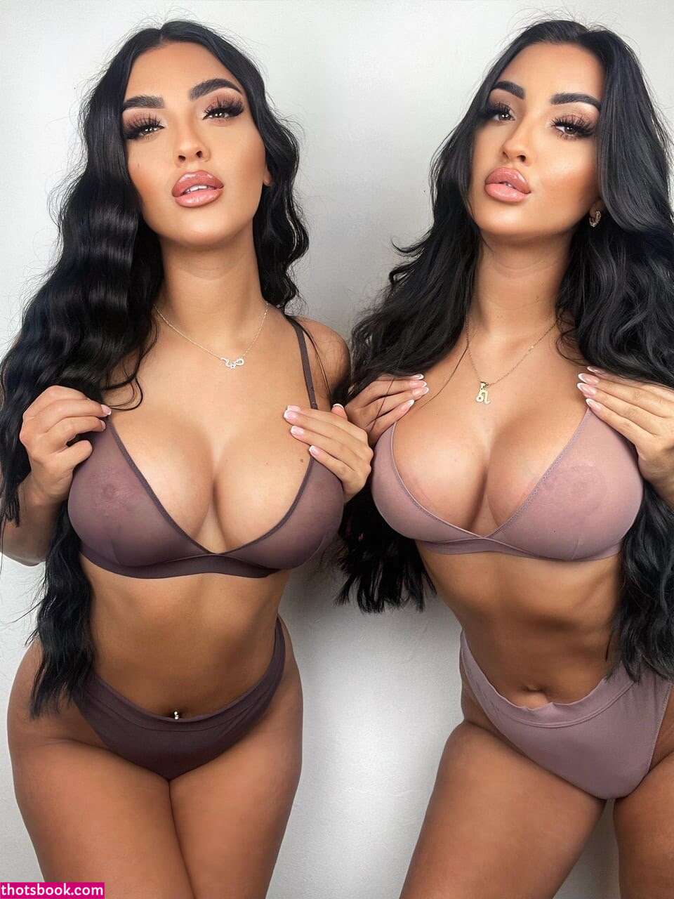 Sedgleytwins Photo #20