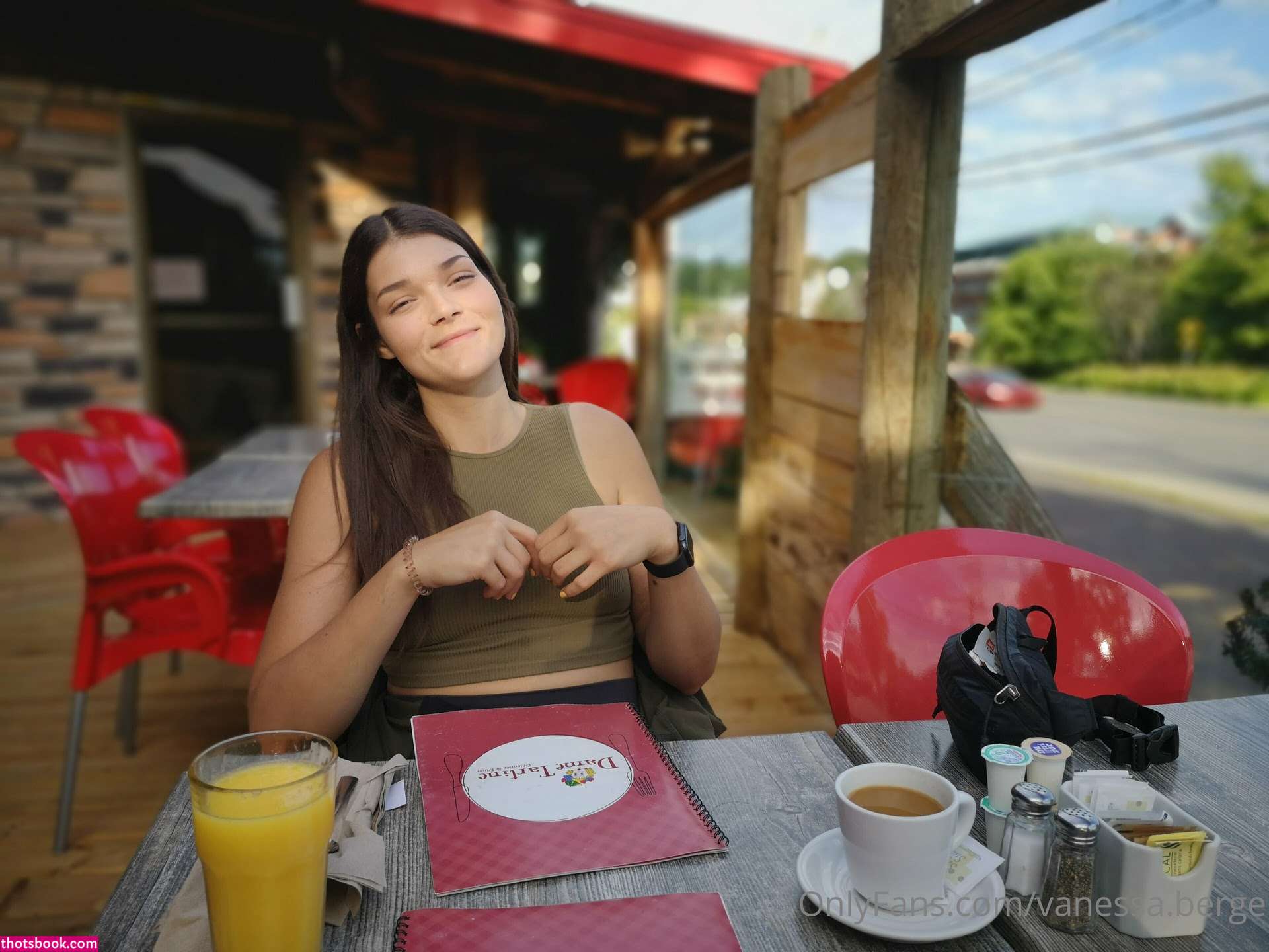 Vanessa Berge Photo #21