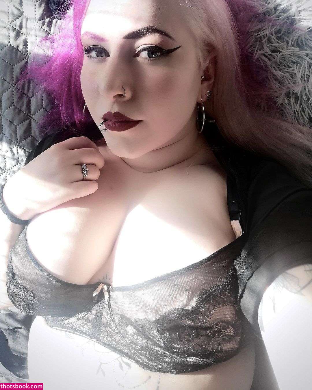 Varga Gloria Photo #28