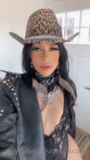 kittywants2play Video #37