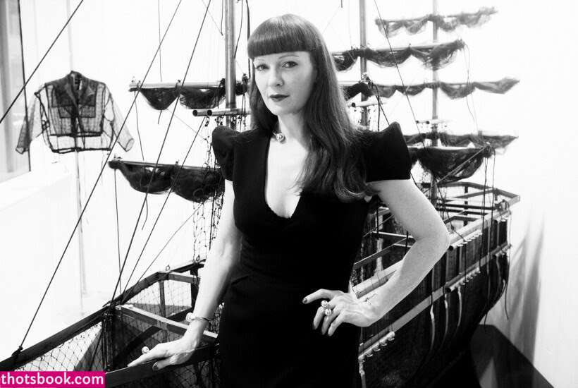 Betony Vernon Photo #22