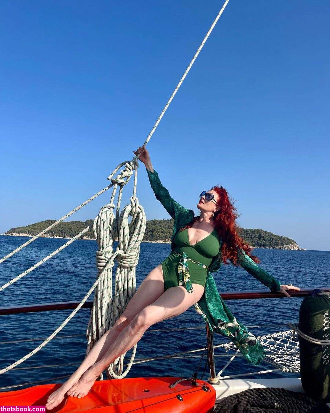 Betony Vernon Photo #26