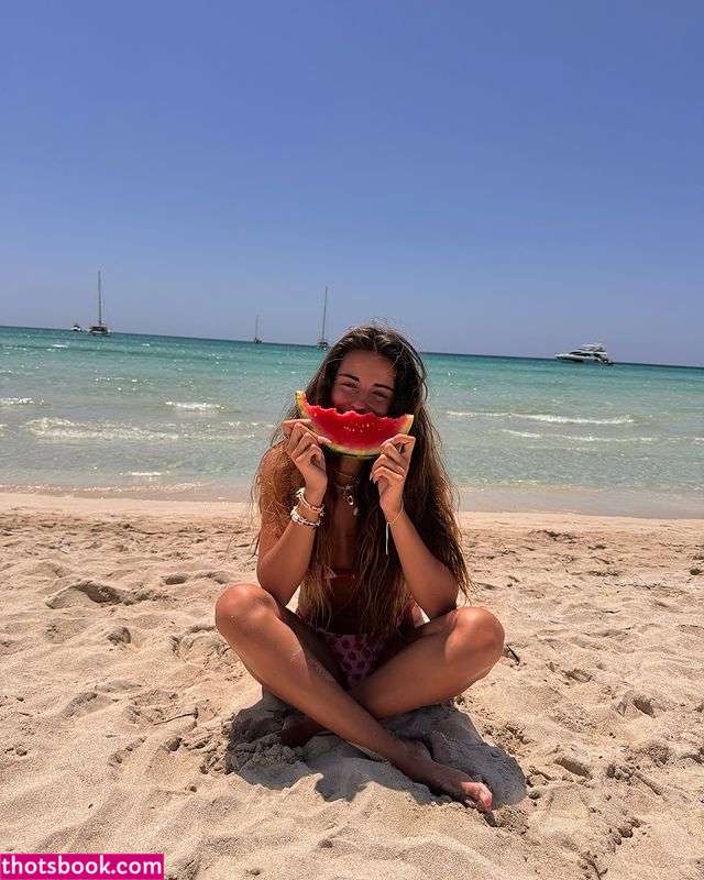 Daniela Blasco Photo #11