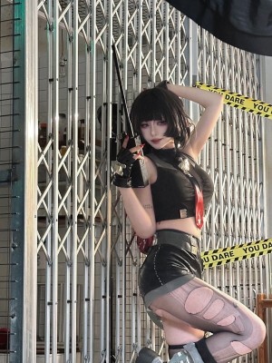 Riri Thisway Photo #6