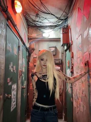 Riri Thisway Photo #12