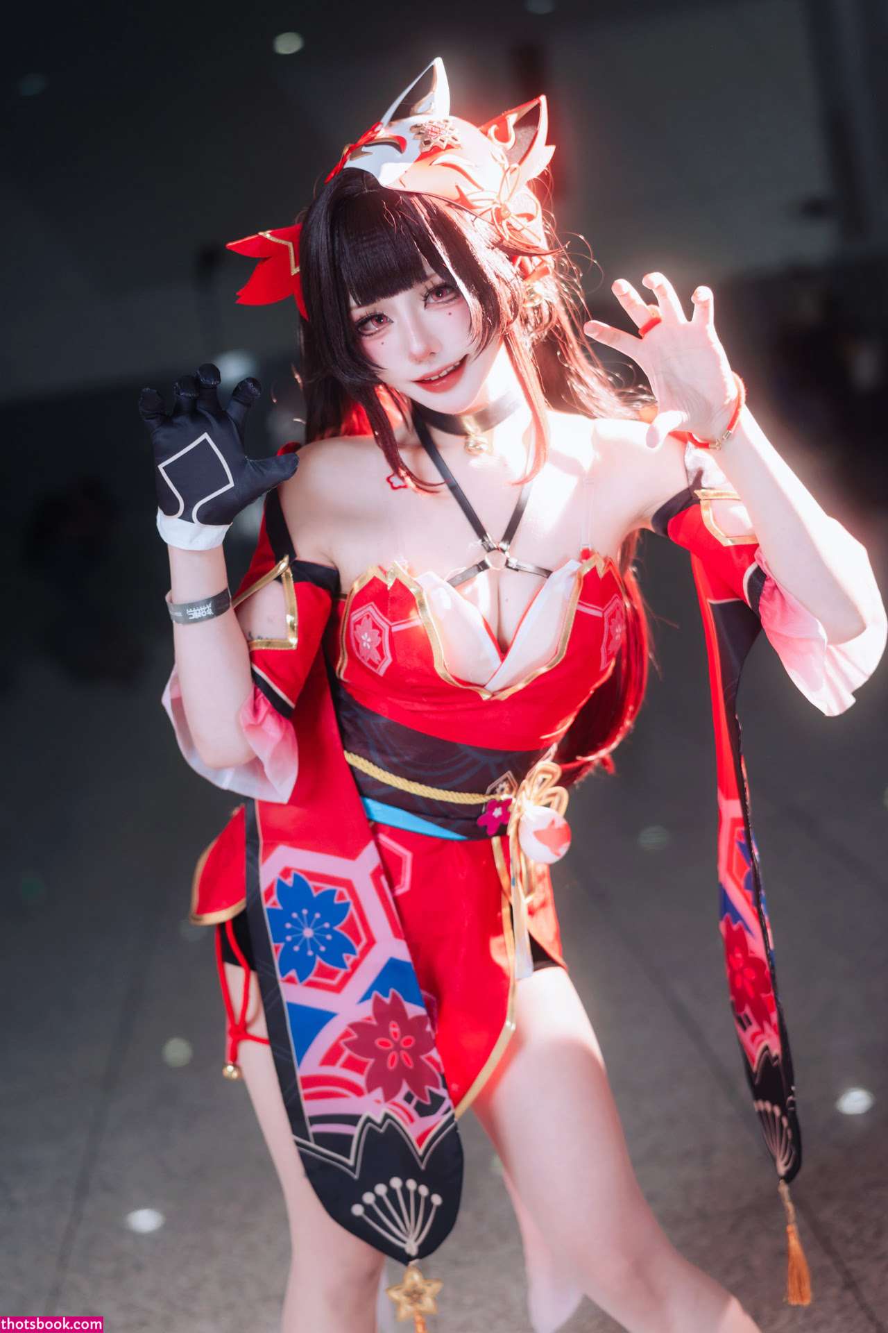 Riri Thisway Photo #15