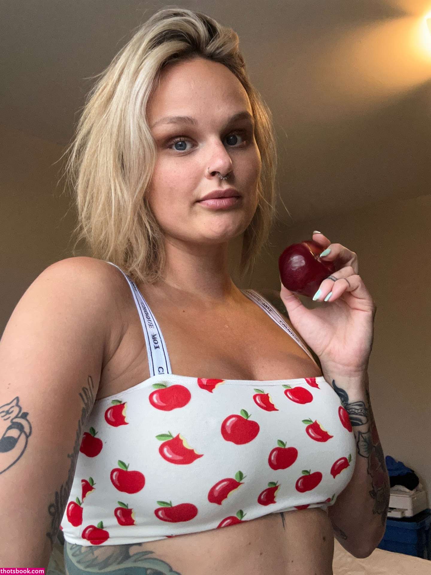 sillylili69 Photo #17