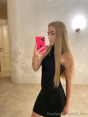 Emily Militom Photo #12