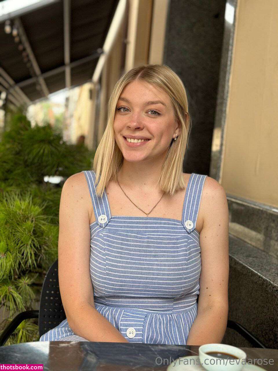 Evaarose Photo #9