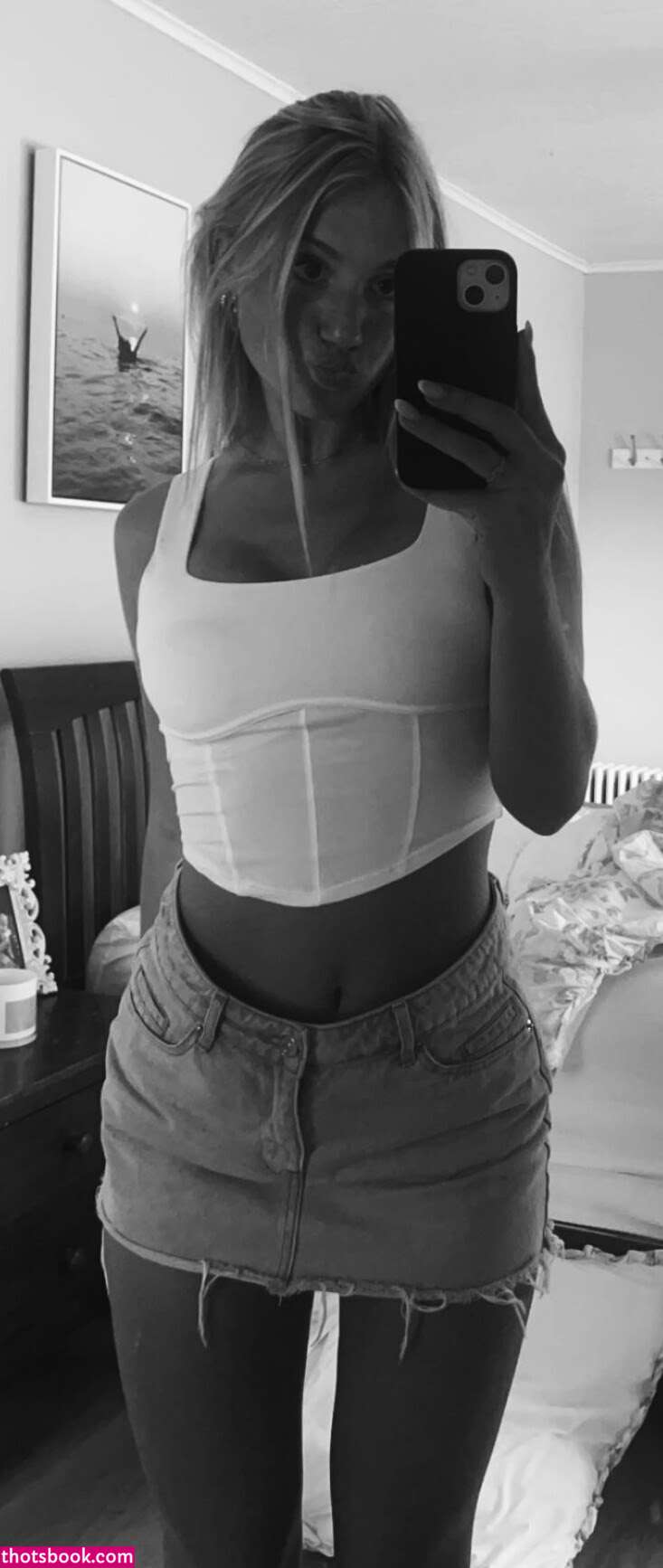 Avea Brown Photo #17