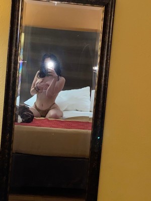 brattystoner19 Photo #7