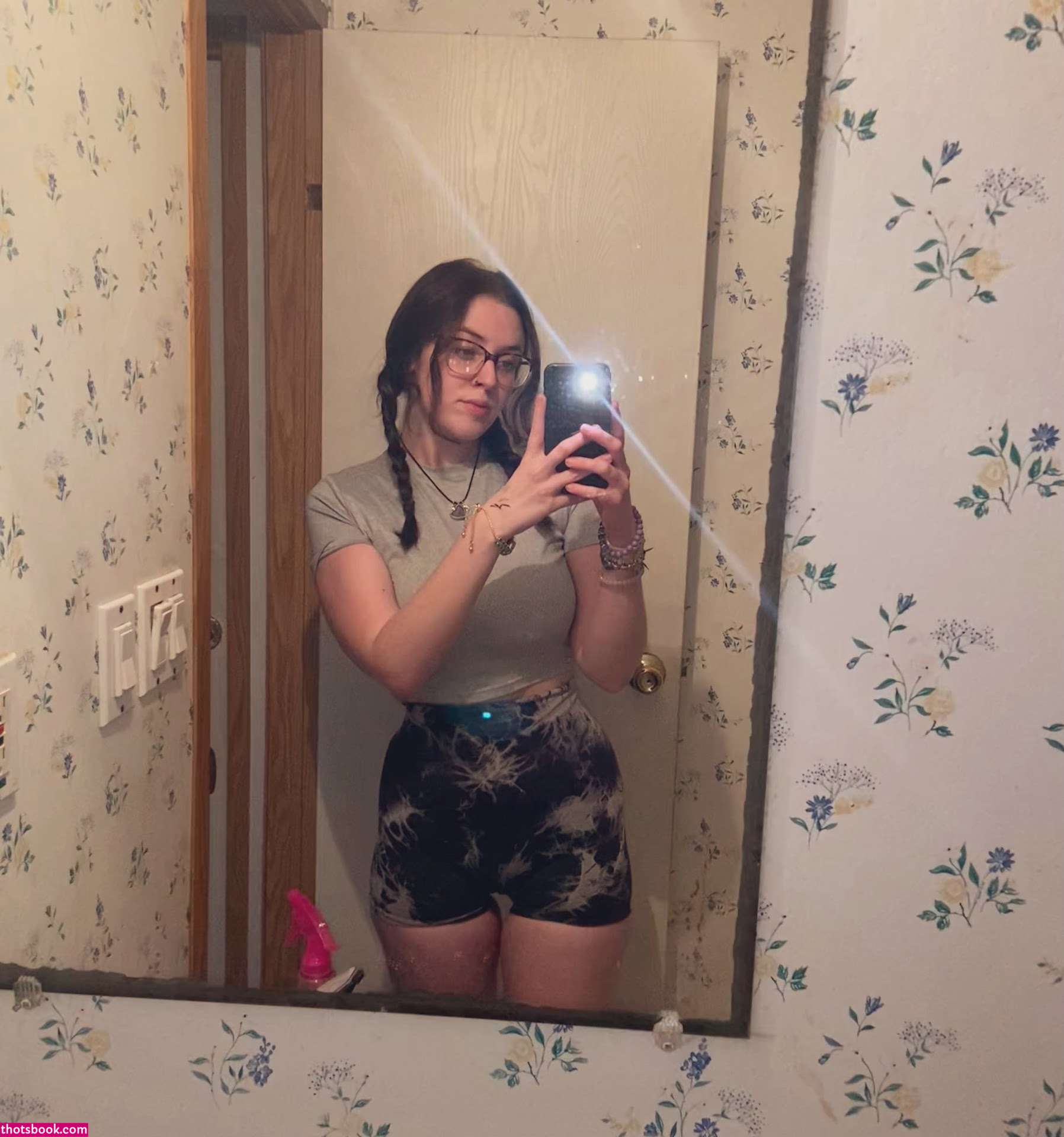 brattystoner19 Photo #19