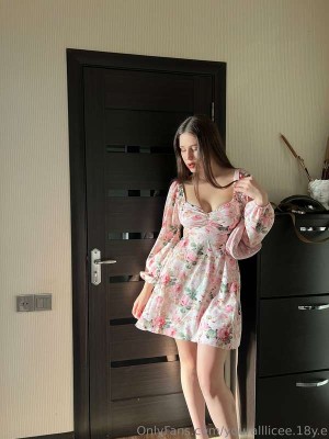 tropicalsandy Photo #3