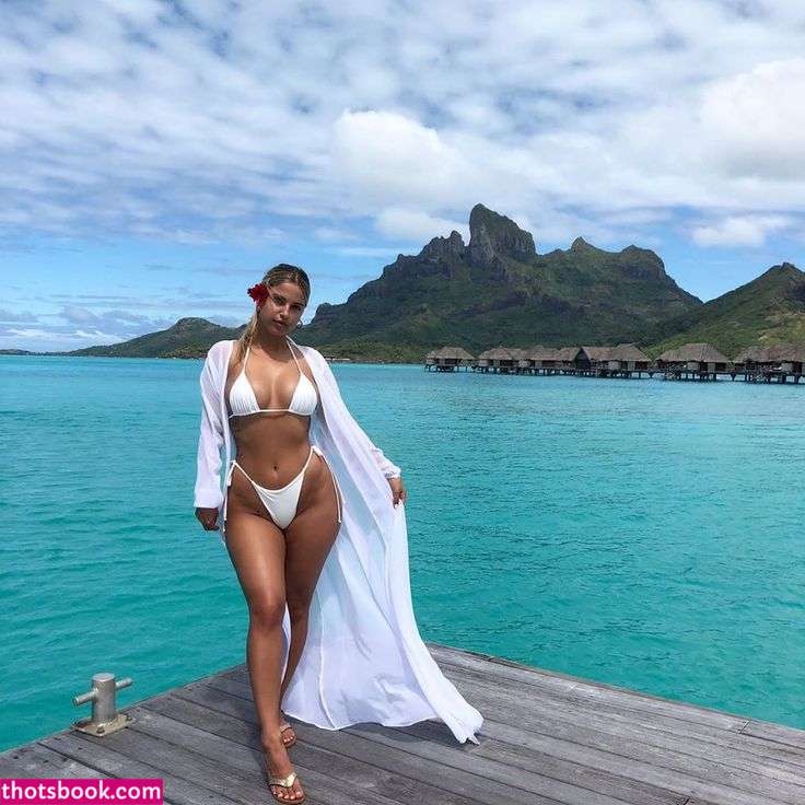 Sarah Patterson Photo #6