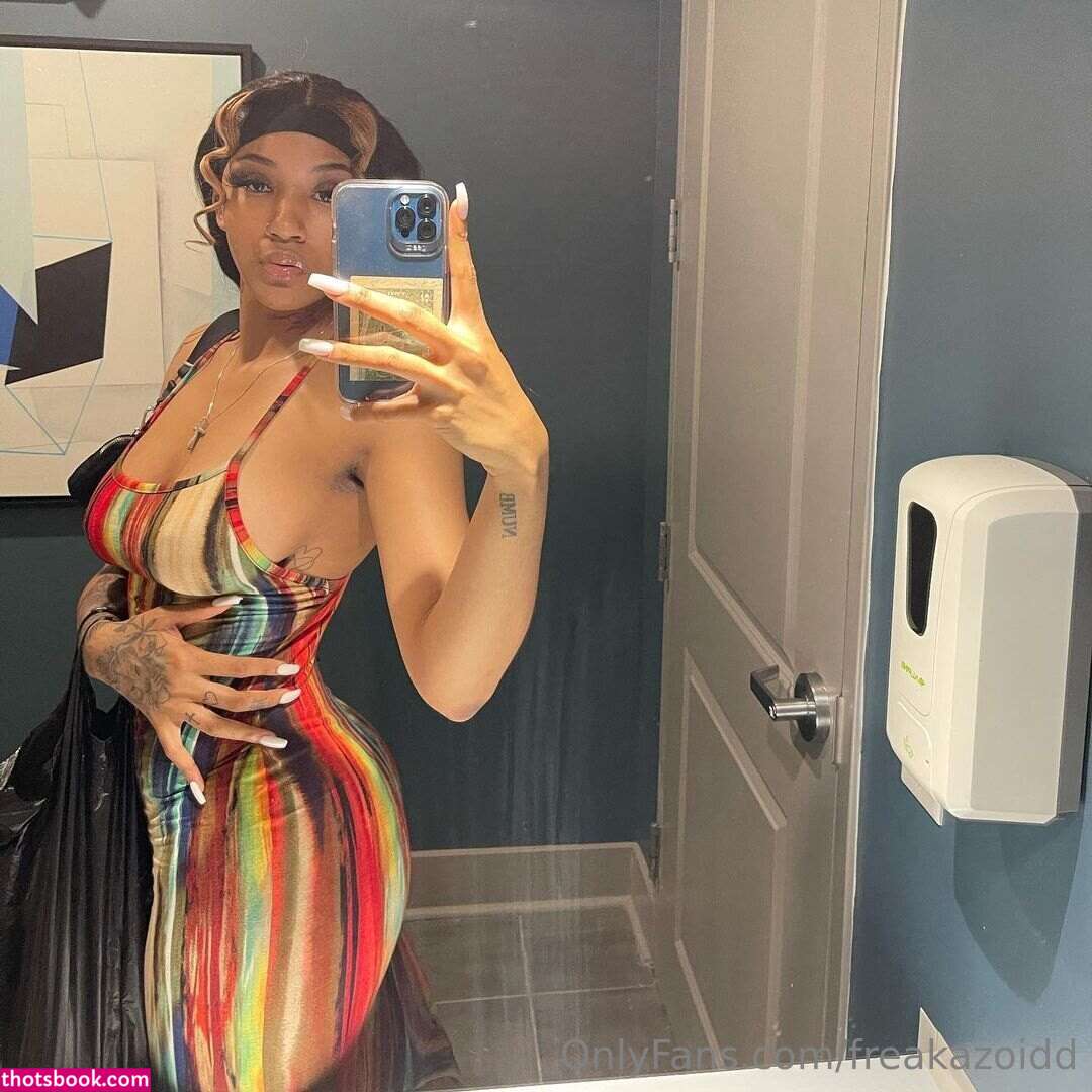 freakazoidd Photo #3