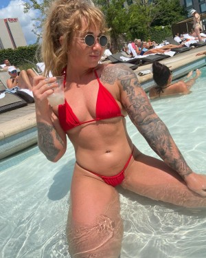 lizanne1995 Photo #10