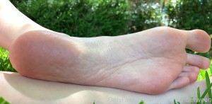 Notfortheinbetween Photo #35