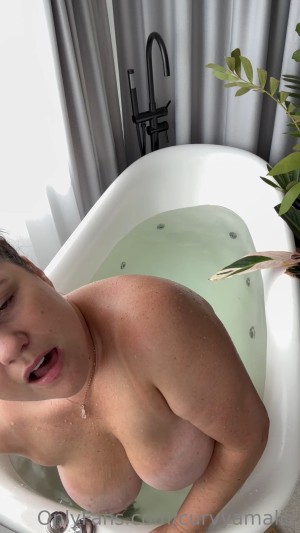 Amelia Stubbs Video #34