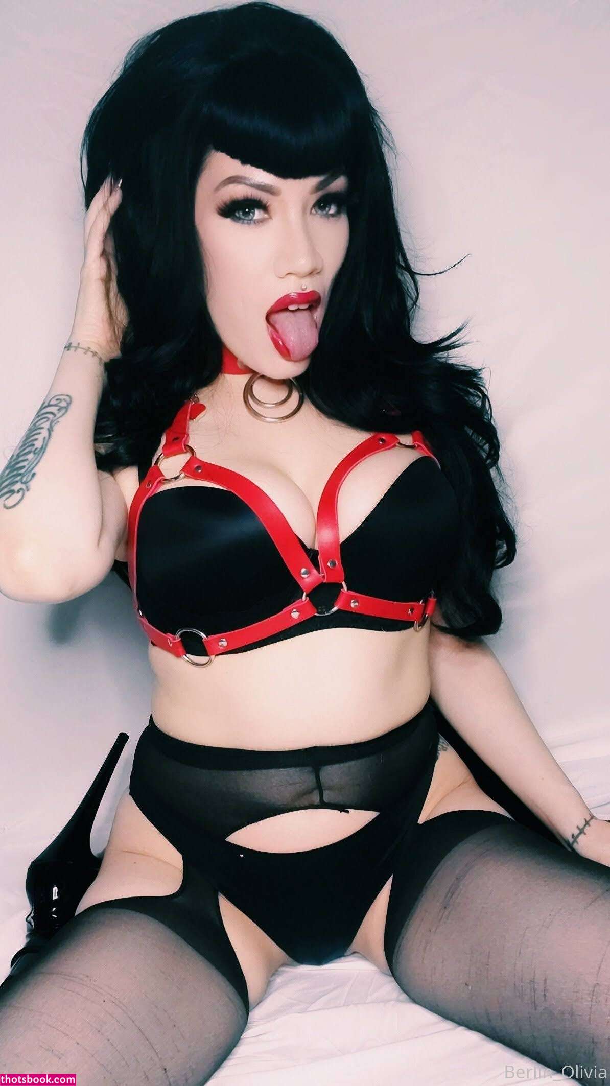 Berlin Olivia Photo #11