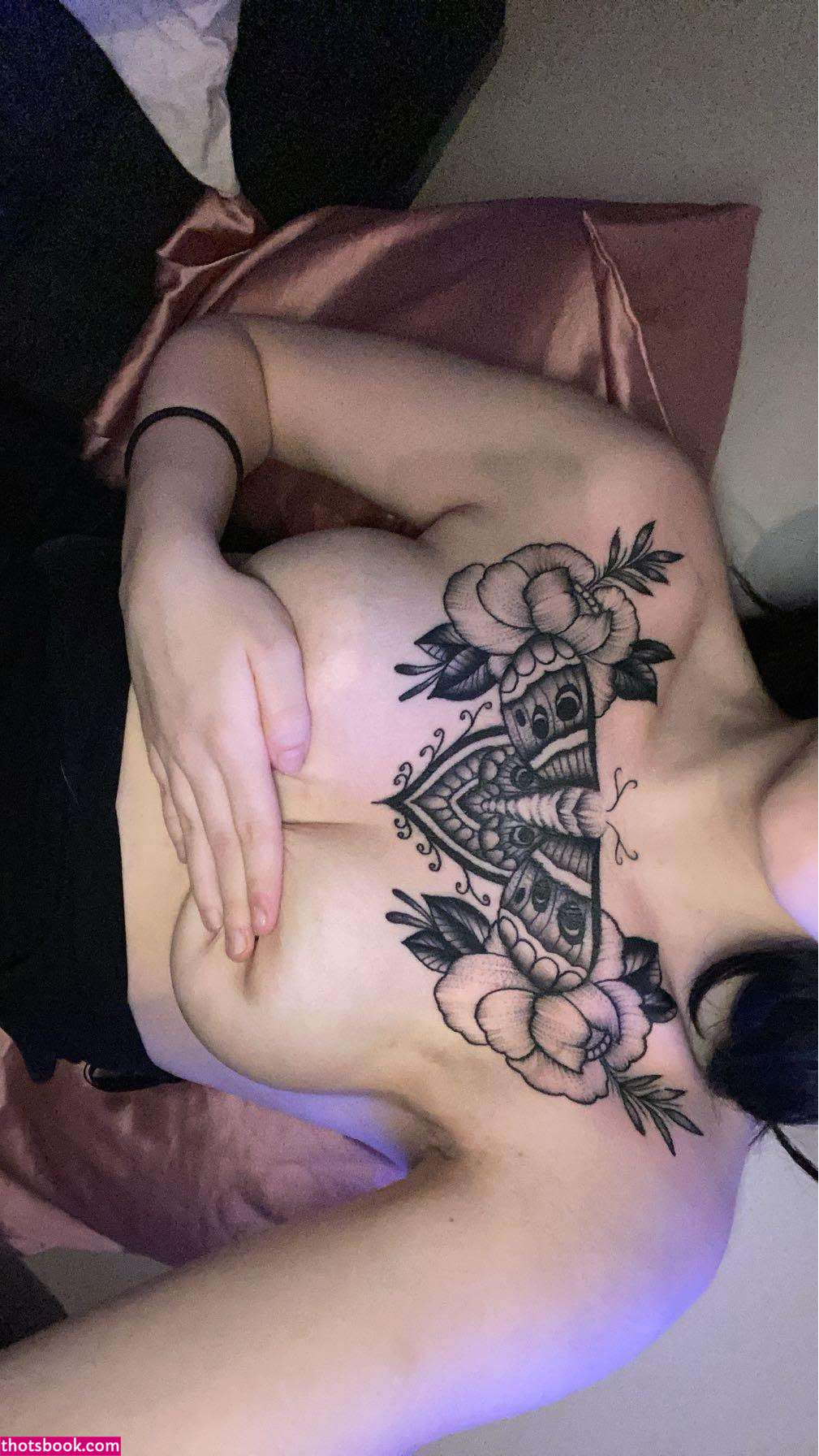 Gothic Elvira Photo #26