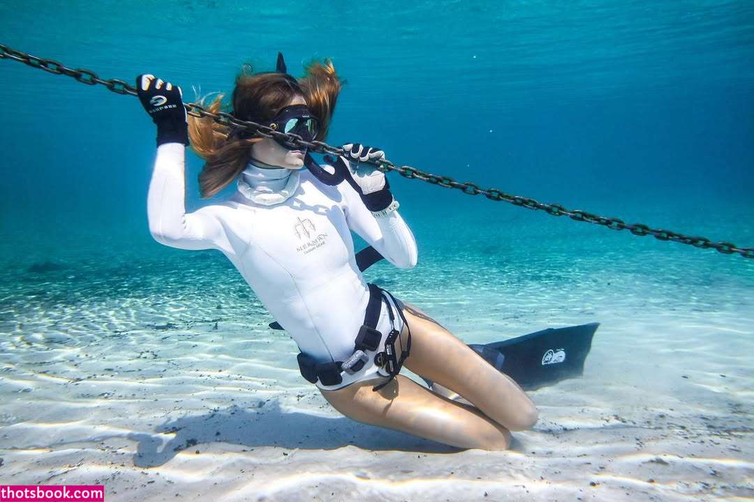 Lauren Landers Photo #15