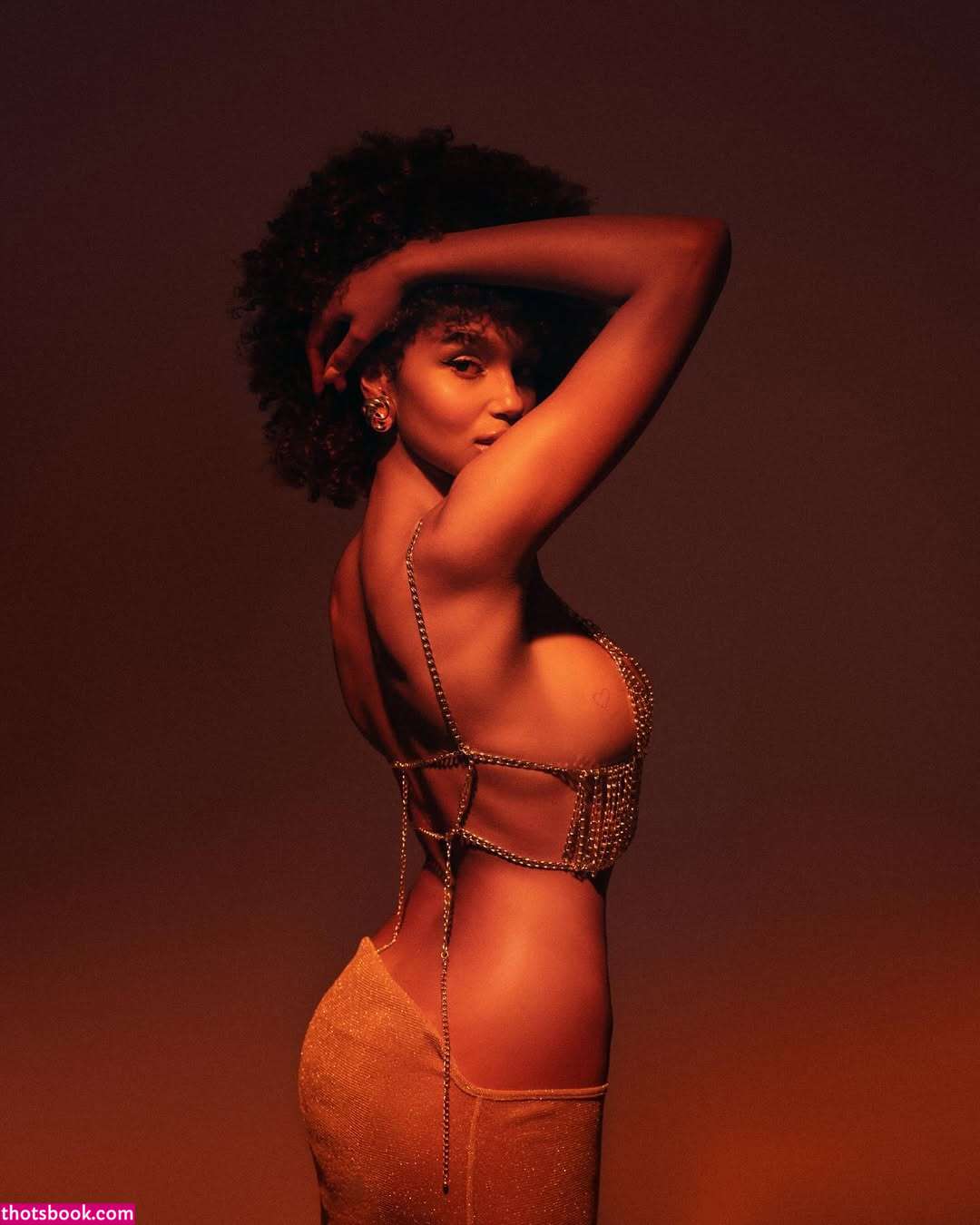 Nicole Akonchong Photo #7