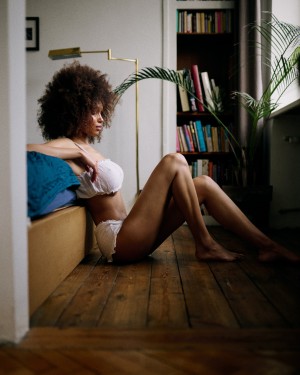 Nicole Akonchong Photo #18