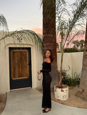 Sydney Marshall Photo #6