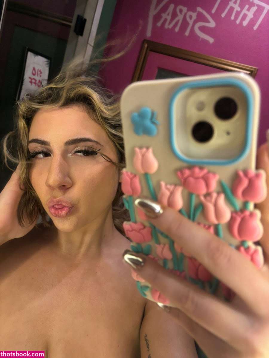 Gina Digioia Photo #3