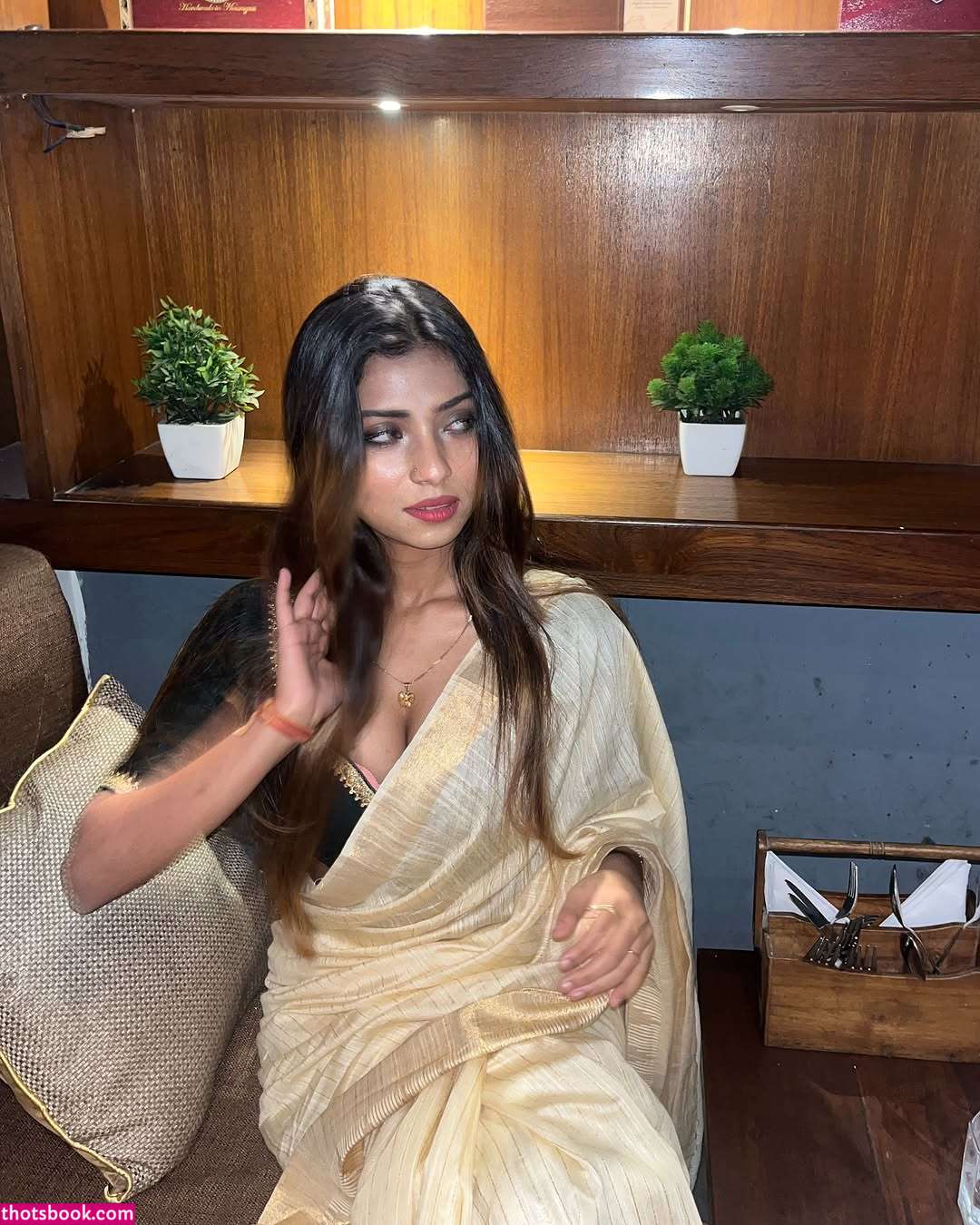 Saheli Halder Photo #8