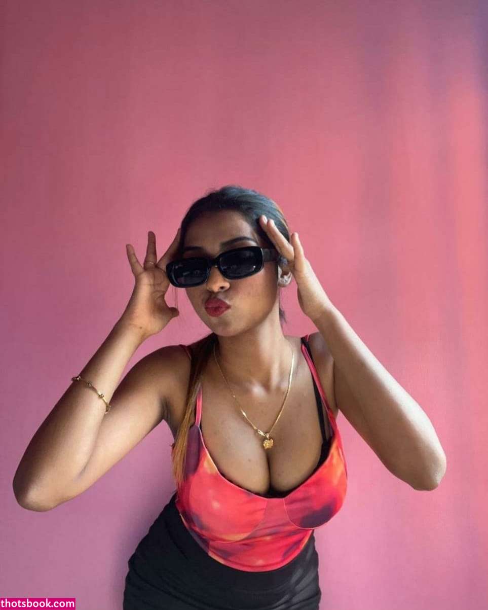 Saheli Halder Photo #13