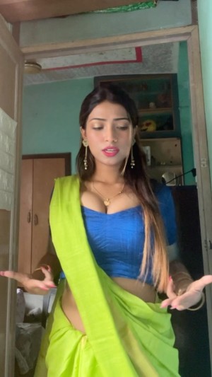 Saheli Halder Photo #28