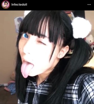 lnfectedoll Photo #8