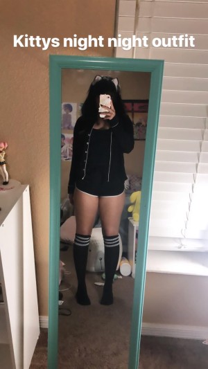 lnfectedoll Photo #13