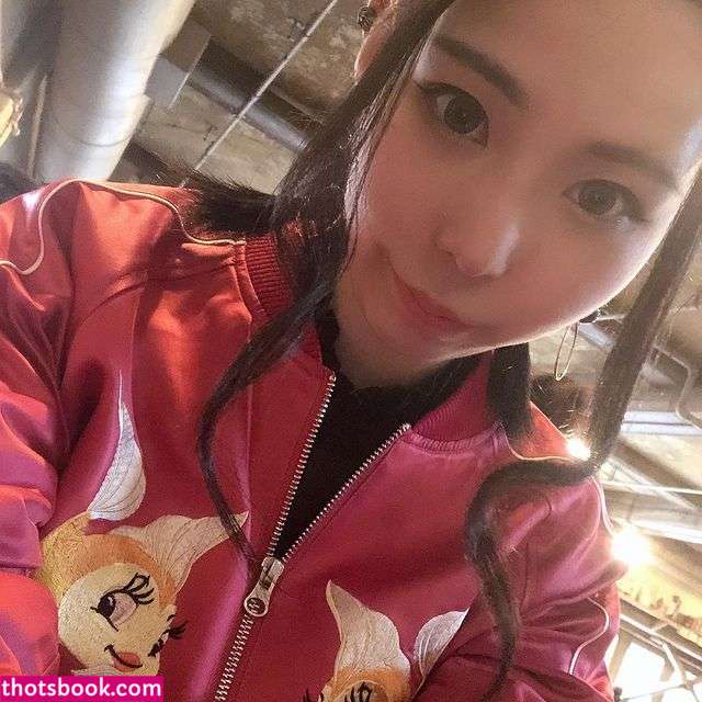 Yuria Yoshine Photo #17