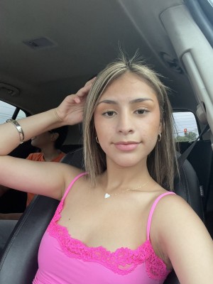 luvelyalexiss Photo #6