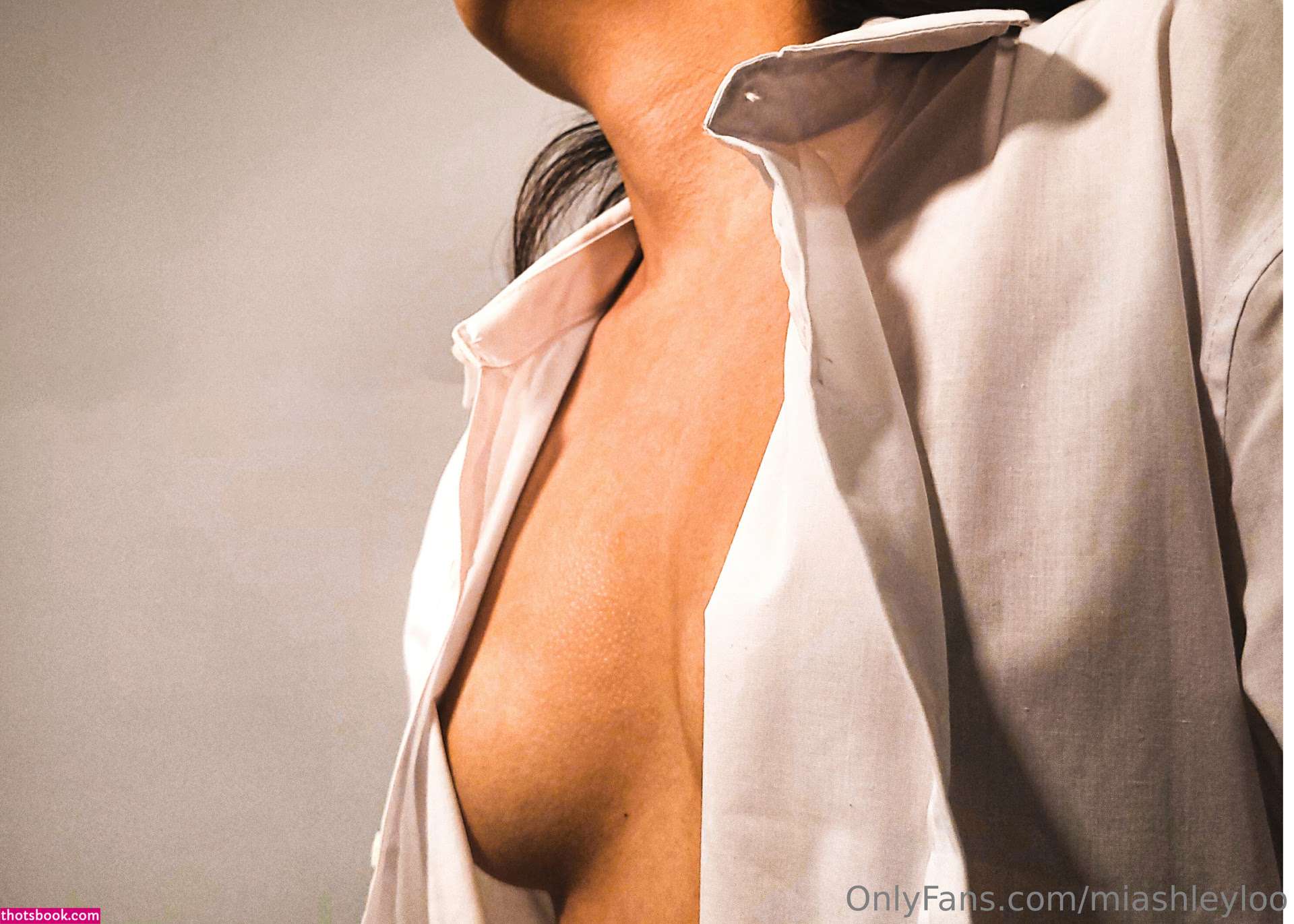 Ashley Loo Photo #21