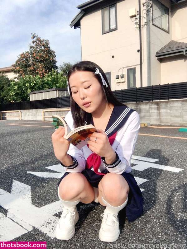 Miyako Neko Photo #1