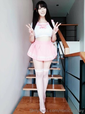 Roxii Cosplay Photo #7